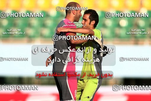 1087044, Qom, [*parameter:4*], لیگ برتر فوتبال ایران، Persian Gulf Cup، Week 12، First Leg،  2 v 1 Paykan on 2010/10/24 at Yadegar-e Emam Stadium Qom