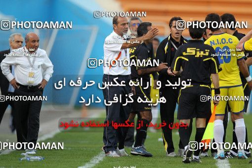 1090261, Tehran, [*parameter:4*], لیگ برتر فوتبال ایران، Persian Gulf Cup، Week 13، First Leg، Naft Tehran 0 v 0 Saipa on 2010/10/29 at Ekbatan Stadium