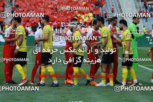 1096709, Tehran, [*parameter:4*], لیگ برتر فوتبال ایران، Persian Gulf Cup، Week 28، Second Leg، Persepolis 1 v 1 Pars Jonoubi Jam on 2018/04/11 at Azadi Stadium