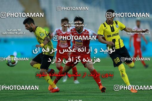1107080, Tehran, [*parameter:4*], لیگ برتر فوتبال ایران، Persian Gulf Cup، Week 28، Second Leg، Persepolis 1 v 1 Pars Jonoubi Jam on 2018/04/11 at Azadi Stadium