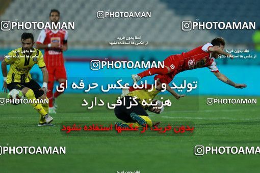 1096793, Tehran, [*parameter:4*], لیگ برتر فوتبال ایران، Persian Gulf Cup، Week 28، Second Leg، Persepolis 1 v 1 Pars Jonoubi Jam on 2018/04/11 at Azadi Stadium