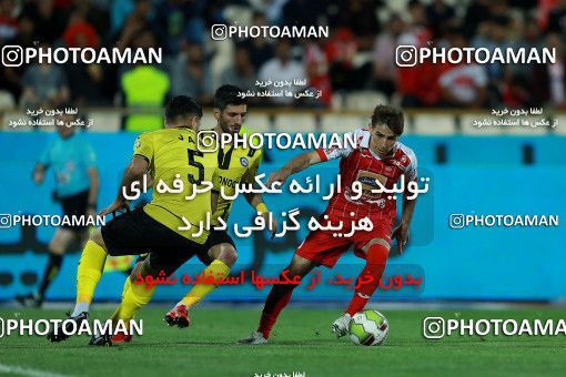 1096704, Tehran, [*parameter:4*], لیگ برتر فوتبال ایران، Persian Gulf Cup، Week 28، Second Leg، Persepolis 1 v 1 Pars Jonoubi Jam on 2018/04/11 at Azadi Stadium