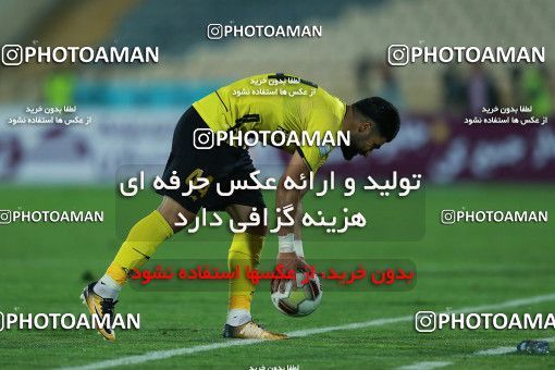 1096524, Tehran, [*parameter:4*], لیگ برتر فوتبال ایران، Persian Gulf Cup، Week 28، Second Leg، Persepolis 1 v 1 Pars Jonoubi Jam on 2018/04/11 at Azadi Stadium