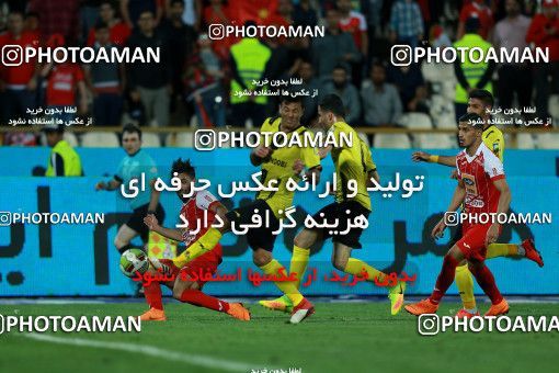 1107153, Tehran, [*parameter:4*], لیگ برتر فوتبال ایران، Persian Gulf Cup، Week 28، Second Leg، Persepolis 1 v 1 Pars Jonoubi Jam on 2018/04/11 at Azadi Stadium