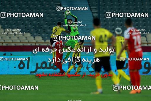 1096561, Tehran, [*parameter:4*], لیگ برتر فوتبال ایران، Persian Gulf Cup، Week 28، Second Leg، Persepolis 1 v 1 Pars Jonoubi Jam on 2018/04/11 at Azadi Stadium