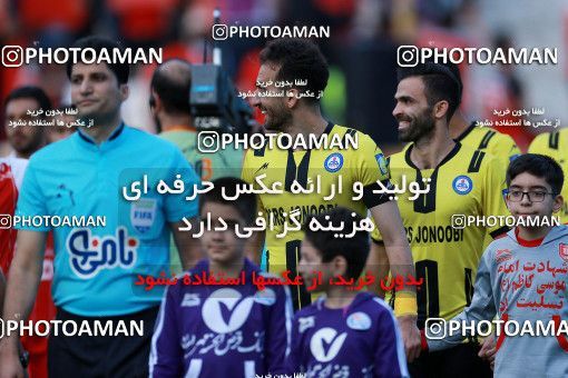 1089972, Tehran, [*parameter:4*], لیگ برتر فوتبال ایران، Persian Gulf Cup، Week 28، Second Leg، Persepolis 1 v 1 Pars Jonoubi Jam on 2018/04/11 at Azadi Stadium