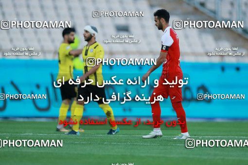 1089563, Tehran, [*parameter:4*], لیگ برتر فوتبال ایران، Persian Gulf Cup، Week 28، Second Leg، Persepolis 1 v 1 Pars Jonoubi Jam on 2018/04/11 at Azadi Stadium