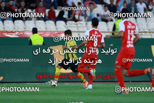1089757, Tehran, [*parameter:4*], لیگ برتر فوتبال ایران، Persian Gulf Cup، Week 28، Second Leg، Persepolis 1 v 1 Pars Jonoubi Jam on 2018/04/11 at Azadi Stadium