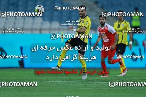 1089160, Tehran, [*parameter:4*], لیگ برتر فوتبال ایران، Persian Gulf Cup، Week 28، Second Leg، Persepolis 1 v 1 Pars Jonoubi Jam on 2018/04/11 at Azadi Stadium