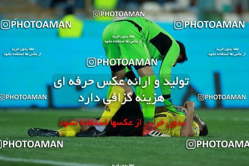 1089445, Tehran, [*parameter:4*], لیگ برتر فوتبال ایران، Persian Gulf Cup، Week 28، Second Leg، Persepolis 1 v 1 Pars Jonoubi Jam on 2018/04/11 at Azadi Stadium