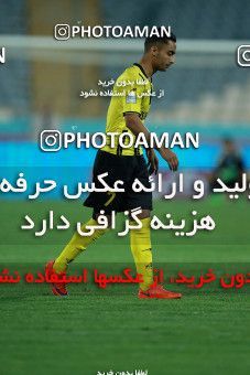 1089921, Tehran, [*parameter:4*], لیگ برتر فوتبال ایران، Persian Gulf Cup، Week 28، Second Leg، Persepolis 1 v 1 Pars Jonoubi Jam on 2018/04/11 at Azadi Stadium