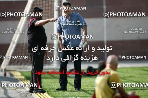 1090826, جلسه تمرینی تیم فوتبال پرسپولیس, 1389/08/09, , تهران, ورزشگاه شهید درفشی فر