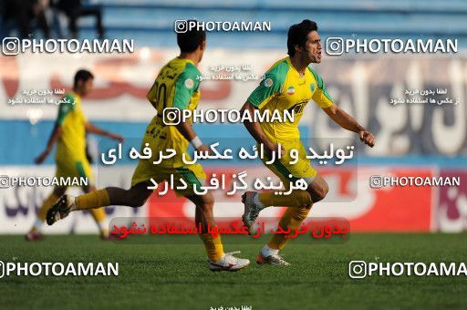 1091141, Tehran, [*parameter:4*], لیگ برتر فوتبال ایران، Persian Gulf Cup، Week 14، First Leg، Rah Ahan 3 v 0 Steel Azin on 2010/11/05 at Ekbatan Stadium