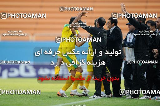 1091185, Tehran, [*parameter:4*], لیگ برتر فوتبال ایران، Persian Gulf Cup، Week 14، First Leg، Rah Ahan 3 v 0 Steel Azin on 2010/11/05 at Ekbatan Stadium