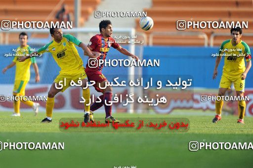 1091181, Tehran, [*parameter:4*], لیگ برتر فوتبال ایران، Persian Gulf Cup، Week 14، First Leg، Rah Ahan 3 v 0 Steel Azin on 2010/11/05 at Ekbatan Stadium