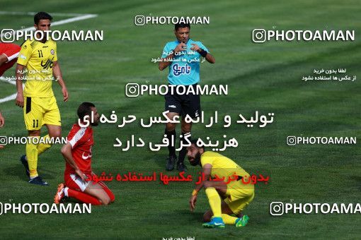 1128295, Tehran, [*parameter:4*], لیگ برتر فوتبال ایران، Persian Gulf Cup، Week 28، Second Leg، Naft Tehran 0 v 1 Padideh Mashhad on 2018/04/13 at Takhti Stadium