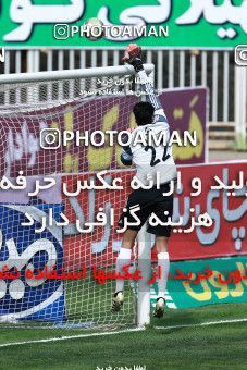 1128045, Tehran, [*parameter:4*], لیگ برتر فوتبال ایران، Persian Gulf Cup، Week 28، Second Leg، Naft Tehran 0 v 1 Padideh Mashhad on 2018/04/13 at Takhti Stadium