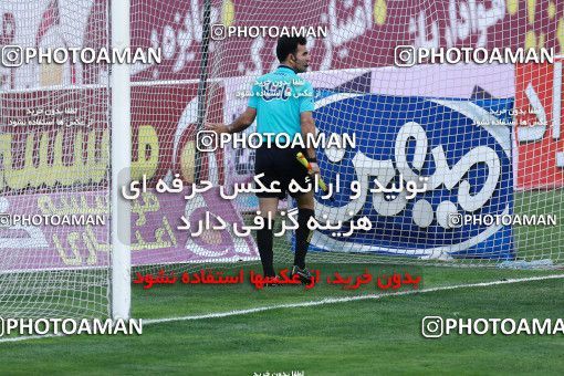 1127774, Tehran, [*parameter:4*], لیگ برتر فوتبال ایران، Persian Gulf Cup، Week 28، Second Leg، Naft Tehran 0 v 1 Padideh Mashhad on 2018/04/13 at Takhti Stadium