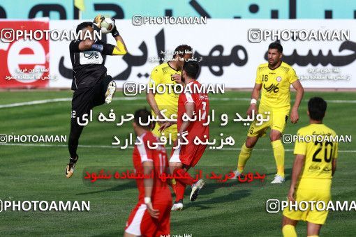 1128185, Tehran, [*parameter:4*], لیگ برتر فوتبال ایران، Persian Gulf Cup، Week 28، Second Leg، Naft Tehran 0 v 1 Padideh Mashhad on 2018/04/13 at Takhti Stadium