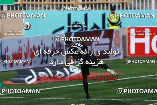 1127851, Tehran, [*parameter:4*], لیگ برتر فوتبال ایران، Persian Gulf Cup، Week 28، Second Leg، Naft Tehran 0 v 1 Padideh Mashhad on 2018/04/13 at Takhti Stadium