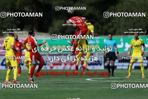 1094430, Tehran, [*parameter:4*], لیگ برتر فوتبال ایران، Persian Gulf Cup، Week 28، Second Leg، Naft Tehran 0 v 1 Padideh Mashhad on 2018/04/13 at Takhti Stadium