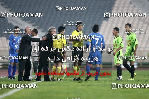 1101749, لیگ برتر فوتبال ایران، Persian Gulf Cup، Week 17، First Leg، 2010/12/03، Tehran، Azadi Stadium، Esteghlal 3 - 2 Pas