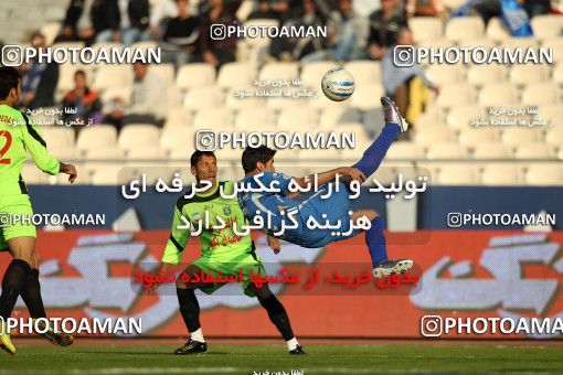 1162268, Tehran, [*parameter:4*], لیگ برتر فوتبال ایران، Persian Gulf Cup، Week 17، First Leg، Esteghlal 3 v 2 Pas on 2010/12/03 at Azadi Stadium