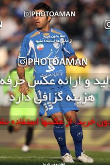 1162060, Tehran, [*parameter:4*], لیگ برتر فوتبال ایران، Persian Gulf Cup، Week 17، First Leg، Esteghlal 3 v 2 Pas on 2010/12/03 at Azadi Stadium