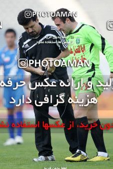 1162039, Tehran, [*parameter:4*], لیگ برتر فوتبال ایران، Persian Gulf Cup، Week 17، First Leg، Esteghlal 3 v 2 Pas on 2010/12/03 at Azadi Stadium