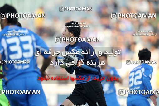 1162161, Tehran, [*parameter:4*], لیگ برتر فوتبال ایران، Persian Gulf Cup، Week 17، First Leg، Esteghlal 3 v 2 Pas on 2010/12/03 at Azadi Stadium