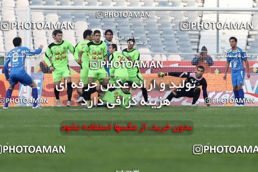 1162078, Tehran, [*parameter:4*], لیگ برتر فوتبال ایران، Persian Gulf Cup، Week 17، First Leg، Esteghlal 3 v 2 Pas on 2010/12/03 at Azadi Stadium