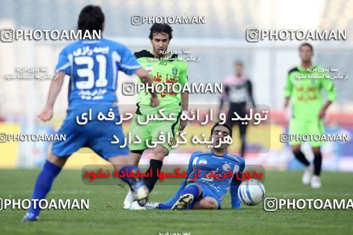 1162311, Tehran, [*parameter:4*], لیگ برتر فوتبال ایران، Persian Gulf Cup، Week 17، First Leg، Esteghlal 3 v 2 Pas on 2010/12/03 at Azadi Stadium