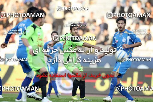 1162028, Tehran, [*parameter:4*], لیگ برتر فوتبال ایران، Persian Gulf Cup، Week 17، First Leg، Esteghlal 3 v 2 Pas on 2010/12/03 at Azadi Stadium