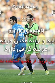 1162162, Tehran, [*parameter:4*], لیگ برتر فوتبال ایران، Persian Gulf Cup، Week 17، First Leg، Esteghlal 3 v 2 Pas on 2010/12/03 at Azadi Stadium