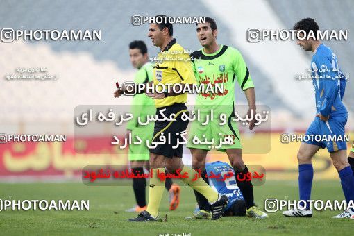 1162291, Tehran, [*parameter:4*], لیگ برتر فوتبال ایران، Persian Gulf Cup، Week 17، First Leg، Esteghlal 3 v 2 Pas on 2010/12/03 at Azadi Stadium