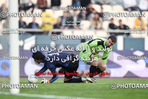 1162073, Tehran, [*parameter:4*], لیگ برتر فوتبال ایران، Persian Gulf Cup، Week 17، First Leg، Esteghlal 3 v 2 Pas on 2010/12/03 at Azadi Stadium
