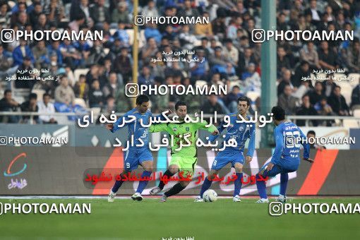 1162364, Tehran, [*parameter:4*], لیگ برتر فوتبال ایران، Persian Gulf Cup، Week 17، First Leg، Esteghlal 3 v 2 Pas on 2010/12/03 at Azadi Stadium
