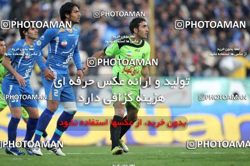 1162275, Tehran, [*parameter:4*], لیگ برتر فوتبال ایران، Persian Gulf Cup، Week 17، First Leg، Esteghlal 3 v 2 Pas on 2010/12/03 at Azadi Stadium