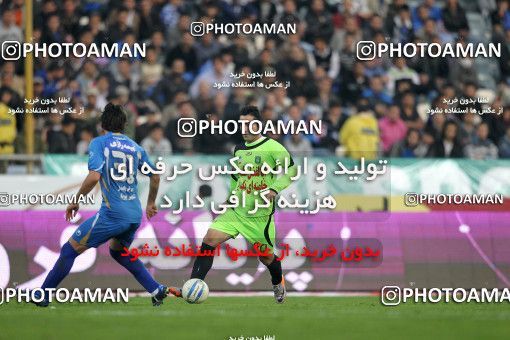 1162121, Tehran, [*parameter:4*], لیگ برتر فوتبال ایران، Persian Gulf Cup، Week 17، First Leg، Esteghlal 3 v 2 Pas on 2010/12/03 at Azadi Stadium