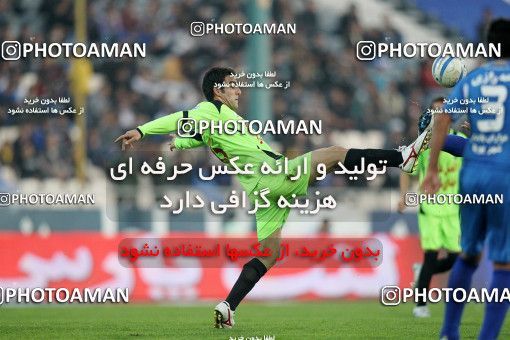 1162179, Tehran, [*parameter:4*], لیگ برتر فوتبال ایران، Persian Gulf Cup، Week 17، First Leg، Esteghlal 3 v 2 Pas on 2010/12/03 at Azadi Stadium
