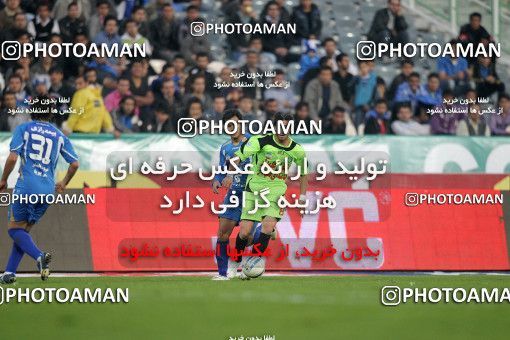 1162182, Tehran, [*parameter:4*], لیگ برتر فوتبال ایران، Persian Gulf Cup، Week 17، First Leg، Esteghlal 3 v 2 Pas on 2010/12/03 at Azadi Stadium