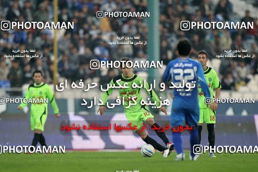 1162042, Tehran, [*parameter:4*], لیگ برتر فوتبال ایران، Persian Gulf Cup، Week 17، First Leg، Esteghlal 3 v 2 Pas on 2010/12/03 at Azadi Stadium