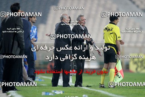 1162383, Tehran, [*parameter:4*], لیگ برتر فوتبال ایران، Persian Gulf Cup، Week 17، First Leg، Esteghlal 3 v 2 Pas on 2010/12/03 at Azadi Stadium