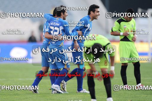 1101831, Tehran, [*parameter:4*], لیگ برتر فوتبال ایران، Persian Gulf Cup، Week 17، First Leg، Esteghlal 3 v 2 Pas on 2010/12/03 at Azadi Stadium