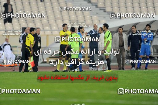 1101829, Tehran, [*parameter:4*], لیگ برتر فوتبال ایران، Persian Gulf Cup، Week 17، First Leg، Esteghlal 3 v 2 Pas on 2010/12/03 at Azadi Stadium