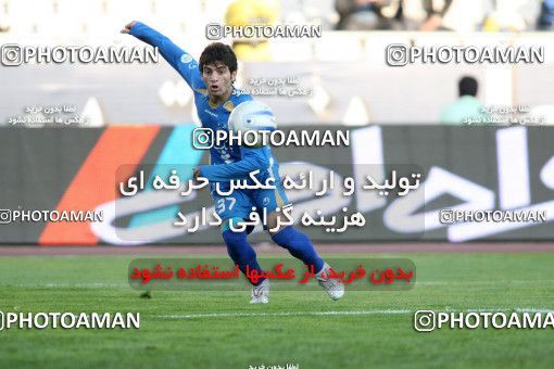 1101906, Tehran, [*parameter:4*], لیگ برتر فوتبال ایران، Persian Gulf Cup، Week 17، First Leg، Esteghlal 3 v 2 Pas on 2010/12/03 at Azadi Stadium