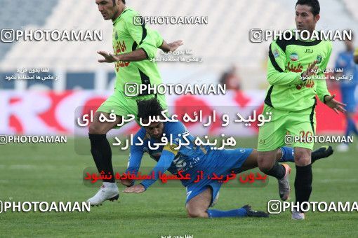 1101917, Tehran, [*parameter:4*], لیگ برتر فوتبال ایران، Persian Gulf Cup، Week 17، First Leg، Esteghlal 3 v 2 Pas on 2010/12/03 at Azadi Stadium
