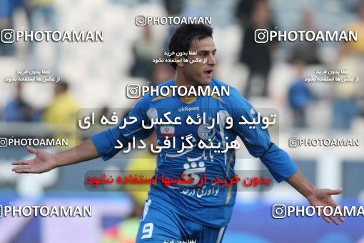 1101933, Tehran, [*parameter:4*], لیگ برتر فوتبال ایران، Persian Gulf Cup، Week 17، First Leg، Esteghlal 3 v 2 Pas on 2010/12/03 at Azadi Stadium