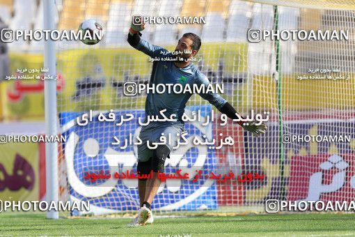 1095973, Isfahan, [*parameter:4*], Iran Pro League، Persian Gulf Cup، 2017-18 season، Second Leg، Week 20، Zob Ahan Esfahan 2 v ۱ Sanat Naft Abadan on 2018/01/18 at Naghsh-e Jahan Stadium