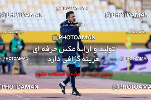 1095949, Isfahan, [*parameter:4*], Iran Pro League، Persian Gulf Cup، 2017-18 season، Second Leg، Week 20، Zob Ahan Esfahan 2 v ۱ Sanat Naft Abadan on 2018/01/18 at Naghsh-e Jahan Stadium